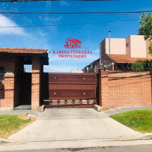 Casa  En Venta Ubicado En San Miguel, G.b.a. Zona Norte, Argentina