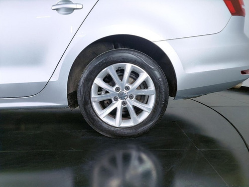 Imagem 8 de 15 de 182317 - Volkswagen Jetta 2016 Com Garantia