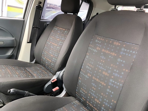 Fiat Uno 1.4 Way Flex 5p