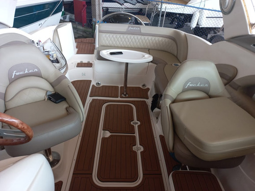 Imagem 3 de 12 de Focker 255 2006 Motor Yamaha 250 Hp 2021 Gasolina 80 Hrs