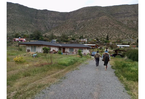 Venta Parcela De Agrado Con Piscina En La Nogalada, Putaendo