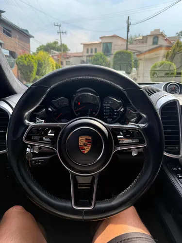 Porsche Cayenne 4.8 Turbo Tiptronic At