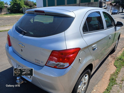 Chevrolet Onix 1.0 Lt 5p