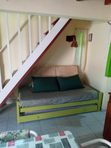 Duplex 3 Amb C/ Espacio Vehicular En Barrio El Tala