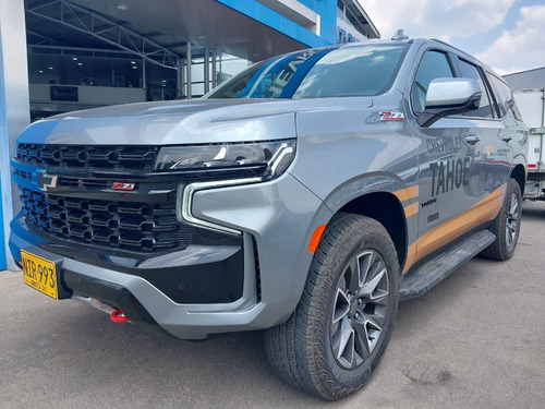 Chevrolet Tahoe Z71 Awd Gris 2023 Cm