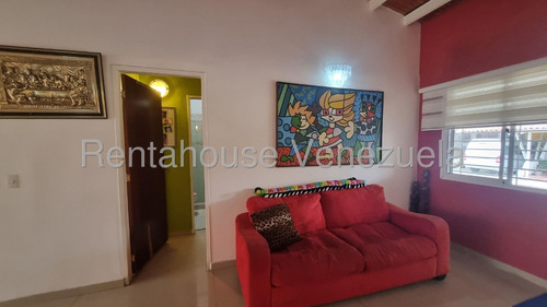 Bella Y Acogedora Casa En Venta En Prestigioso Conjunto Privado De La Ribereña,urb Roca Del Valle Cabudare Con 4 Habitaciones, 3 De Ellas Con Su Baño Privado Para Mayor Comodidad Gabriela C