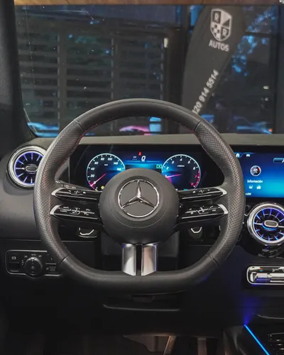 Mercedes-Benz GLA 250 2.0 4matic