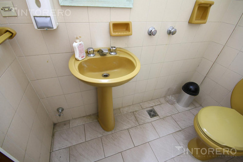Venta De Local Comercial Centro Castelar Financiado