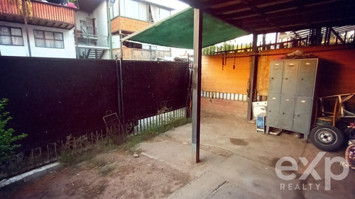 Departamento En Venta De 2 Dorm. La Ermita Ii, Lo Barnechea