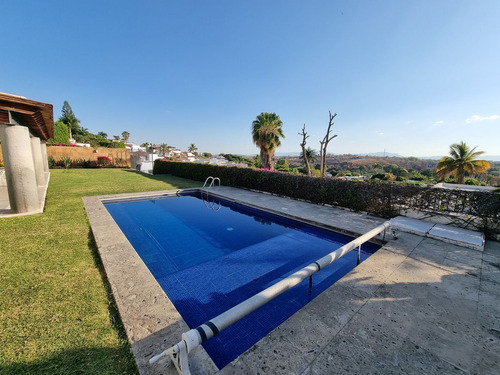 Hermosa Casa En Venta En Colinas De Santa Fe, Morelos