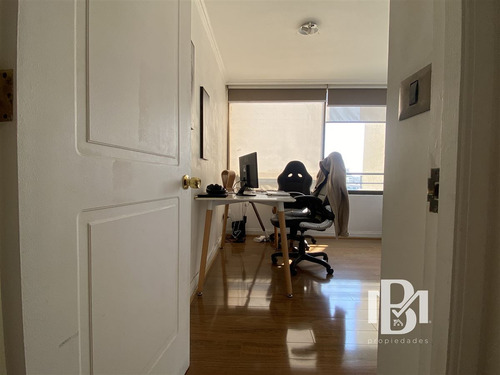 Departamento En Venta De 4 Dorm. En Las Condes