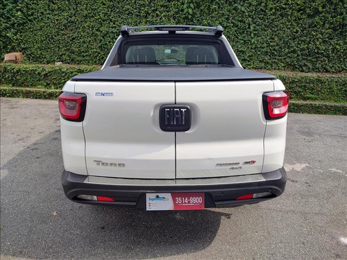 Imagem 3 de 8 de Fiat Toro 2.0 Turbo Diesel Freedom 4wd Atp
