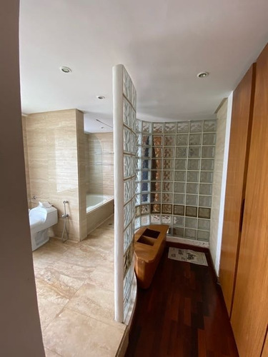 Imagen 16 de 17 de Vendo Pb 219m2 3h+s/5b+s/5pe San Roman 3370
