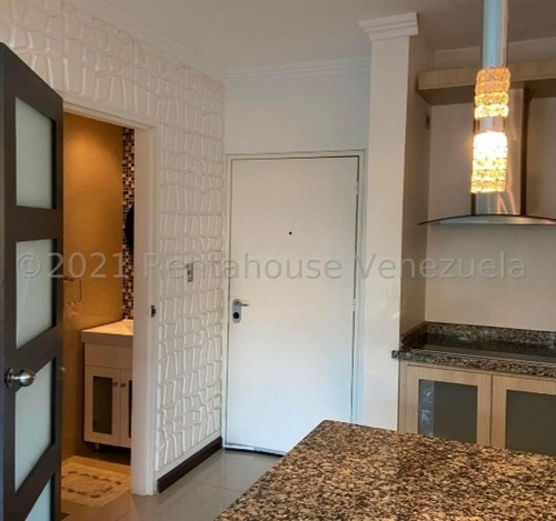 Imagen 5 de 19 de Se Alquila Apart. En El Hatillo Código 22-28854