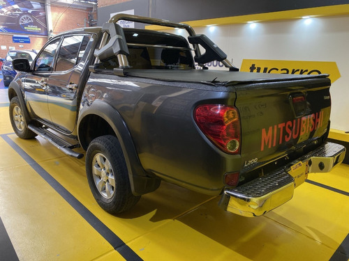Imagen 7 de 25 de Mitsubishi L200 2.5l