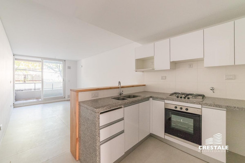 Imagen 2 de 19 de Departamento 1 Dormitorio En Venta, Balcón Frente, Patio Exclusivo - Rosario