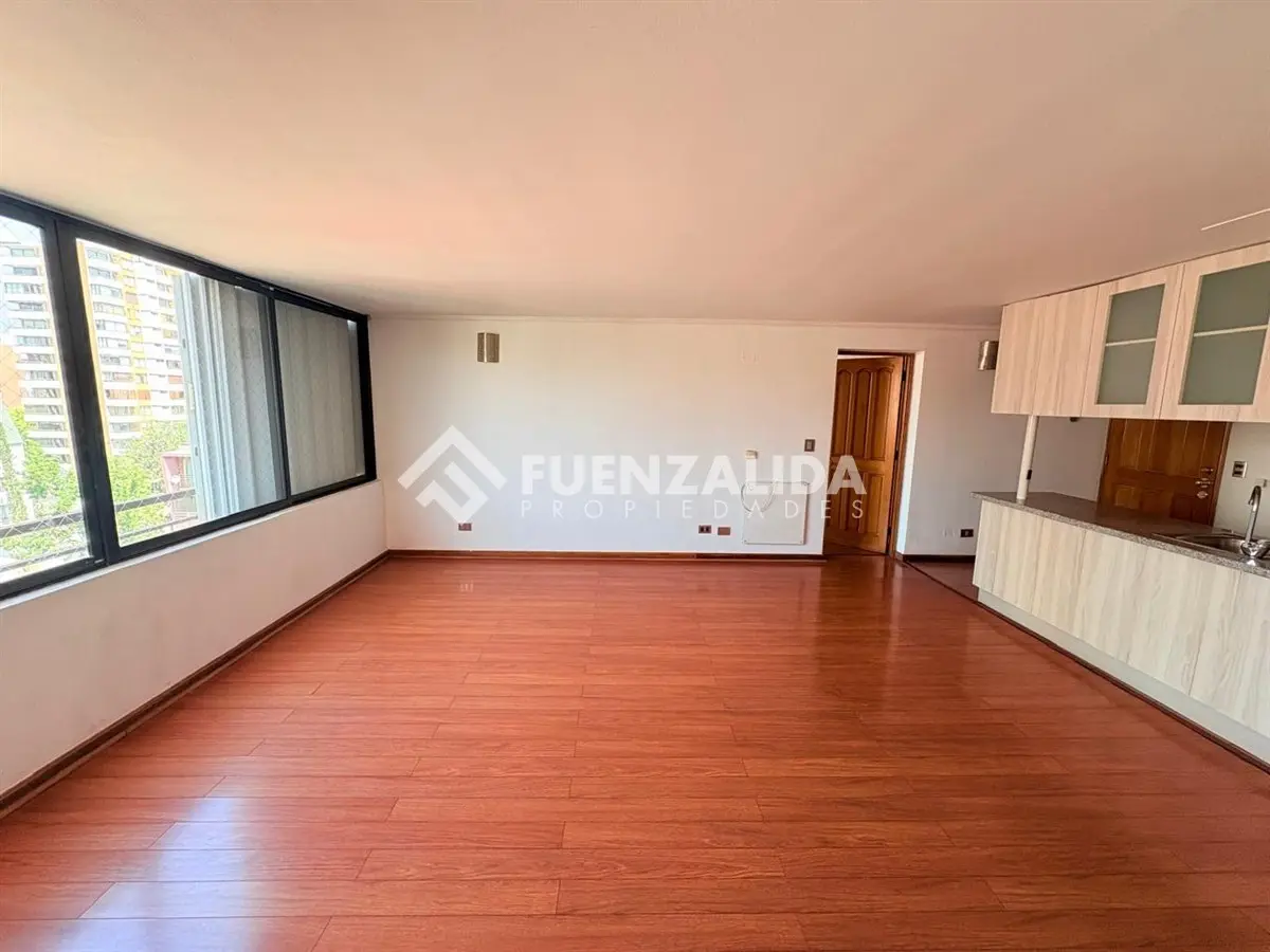 Imagen 1 de 13 de Departamento Venta Providencia Con Estacionamiento Y Bodega