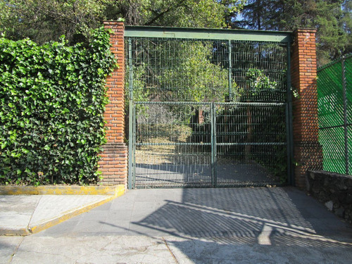 Terreno En Venta Con 2 Frentes En Fracc. Priv. En Cda De Monte Everest 9