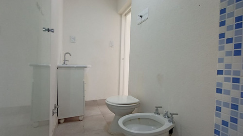Venta Departamento 2 Ambientes Con Balcón Morón