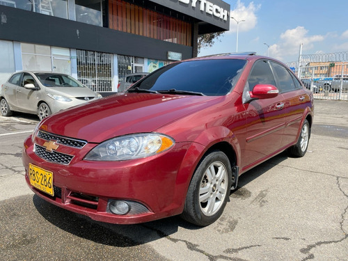 Imagen 4 de 25 de Chevrolet Optra Advance 2010