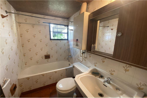 Imagen 12 de 18 de Se Vende Casa Para Remodelar, Ñuñoa