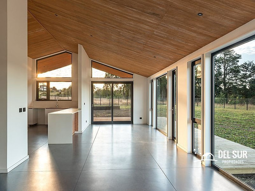 Casa Nueva, Moderna Y Con Excelente Aislación
