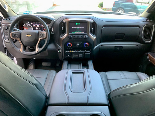 Imagen 11 de 15 de Chevrolet Cheyenne Highcountry 4x4 2020
