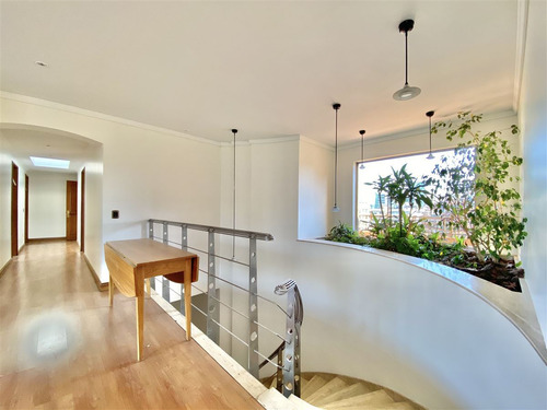 Venta Duplex Las Condes: El Golf