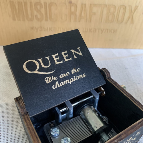 Caja Musical Rock Queen We Are The Champions Coleccionables