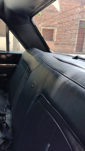 Imagen 3 de 13 de Ford Falcon 221