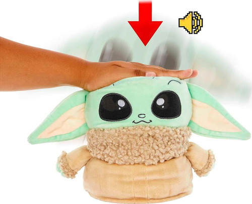 Imagen 4 de 6 de Peluche Baby Yoda Saltarin Con Sonido 28 Cm Grogu Mattel