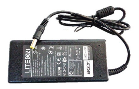 Imagen 1 de 2 de Cargador De Lapotp Acer 19v 4.74a 5.5 X4.7mm