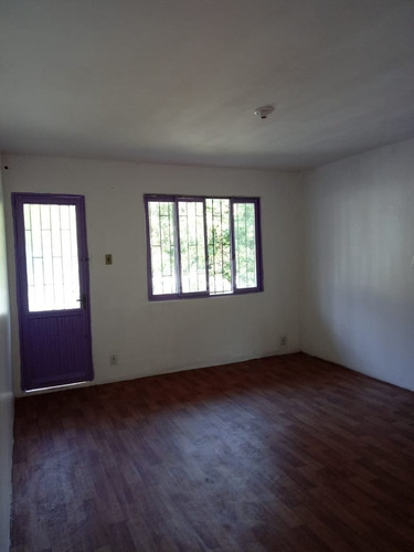 Casa Em Tristeza Com 3 Dormitórios - Lu268597