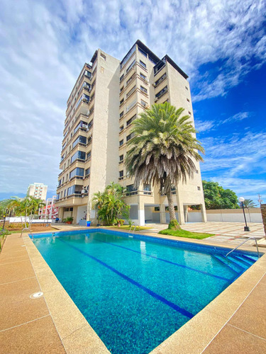 Lindo Apartamento Con Vista Al Mar Bahía De Pampatar