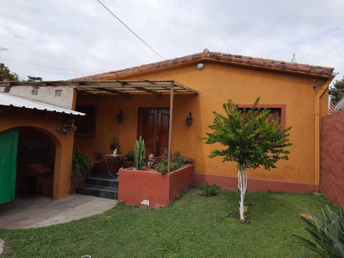 Casa En Venta En La Calera, Ca70 