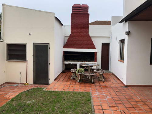 Alquiler Casa En Jose C Paz Centro