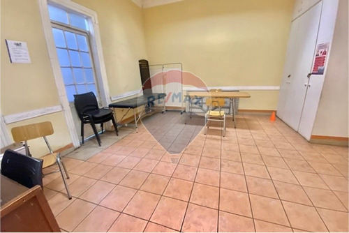 Oficina O Residencial En Recoleta