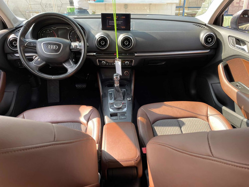 Imagen 8 de 15 de Audi A3 1.8t Ambiente Aut Ac 2014