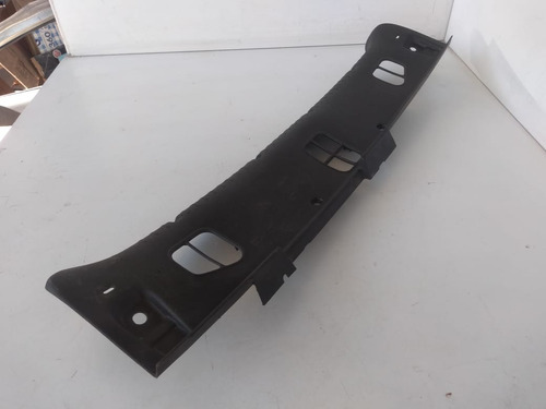 Moldura Sombrerera Cajuela Renault Clio 2002-2010 1.6