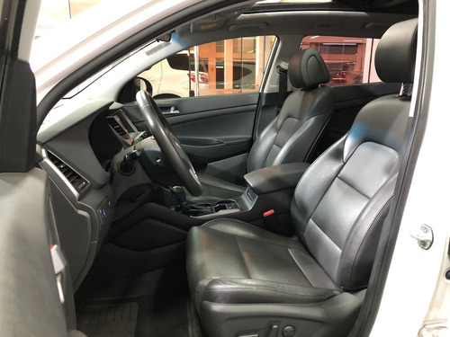 Imagem 13 de 14 de Hyundai Tucson Gls 1.6 T-gdi (aut)