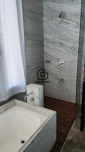 Casa Con Vista Al Mar En La Barra De 4 Dorm En Suite En Alquiler Vacacional - En Exclusiva