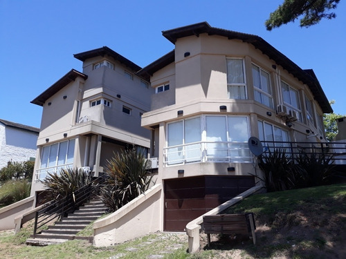 Imagen 1 de 12 de Triplex De 3 Dormitorios Y 2 Baños Pinamar Duplex