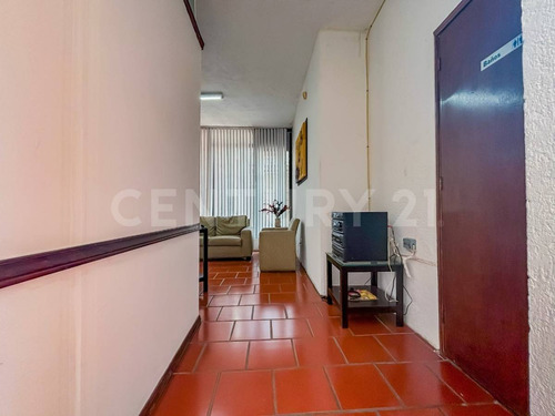 Plaza Comercial En Poblado Acapatzingo, Cuernavaca $110,000.00 Mxn