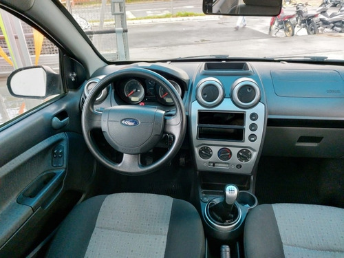 Imagem 9 de 11 de Ford Fiesta 1.6 Flex/manual 2013