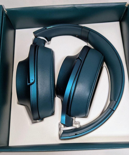 Audífonos Sony H.ear On Mdr-100a (edición Hatsune Miku) Celeste (Usado)