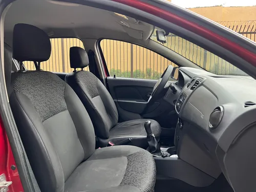 Renault Logan 1.6 Expression