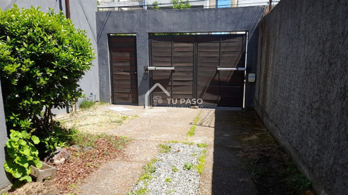 Casa En Venta De 4 Dorm. En Linares