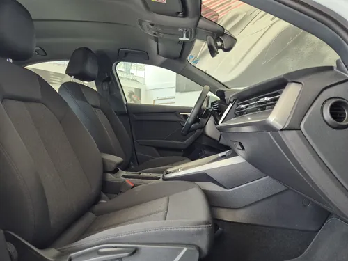 Audi A3 1.4 Sedán 35tfsi Dynamic At Dsg