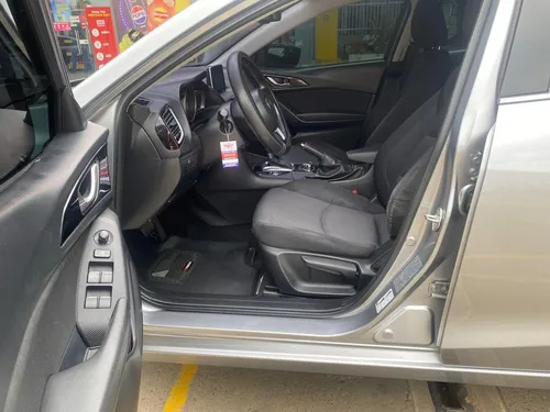 Mazda 3 2.0 Touring At