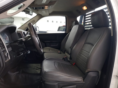 Imagen 10 de 15 de 2014 Ram 3500 Hemi 6.4 Lts Plataforma